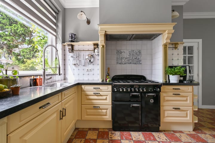 Foto 15 van Zeestraat 166