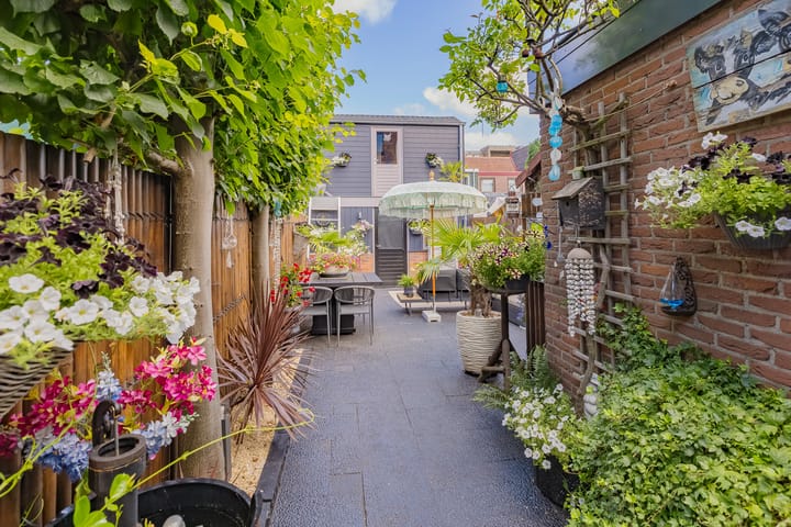 Foto 2 van De Ruyterstraat 198