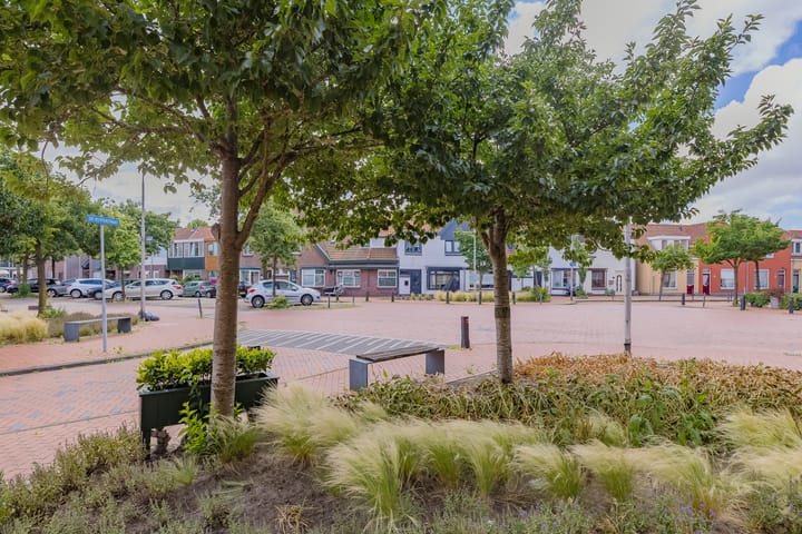 Foto 7 van De Ruyterstraat 198