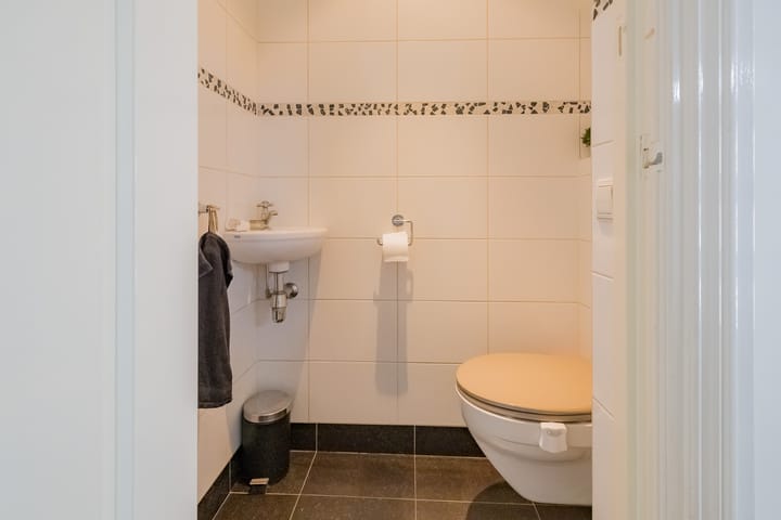 Foto 9 van De Ruyterstraat 198