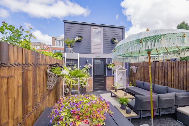 Foto 25 van De Ruyterstraat 198