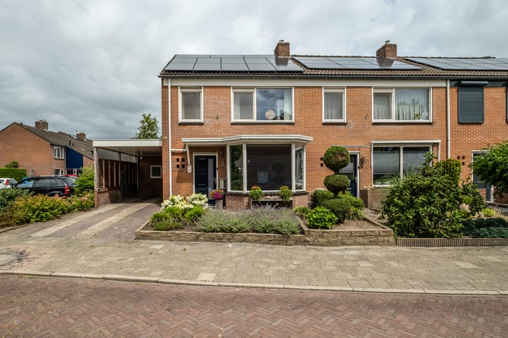 Photo 4 of Herman ter Hoentelaan 29