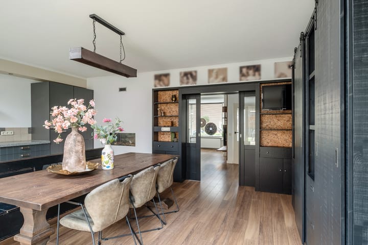 Foto 17 van Herman ter Hoentelaan 29