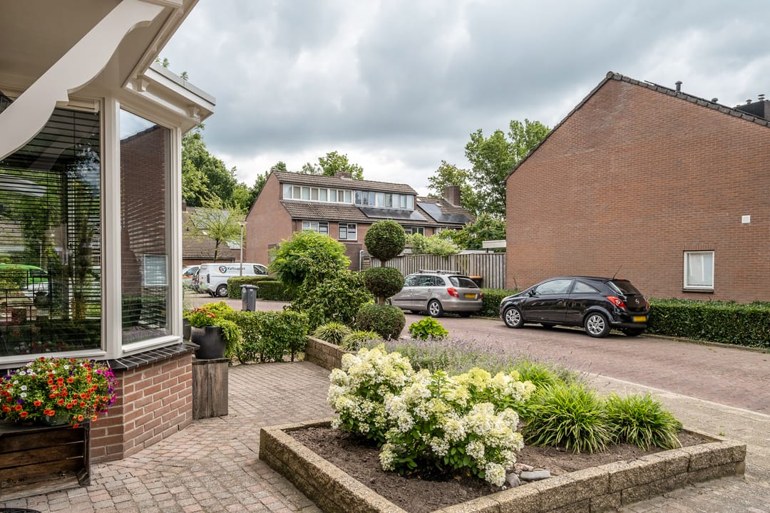 Foto 43 van Herman ter Hoentelaan 29