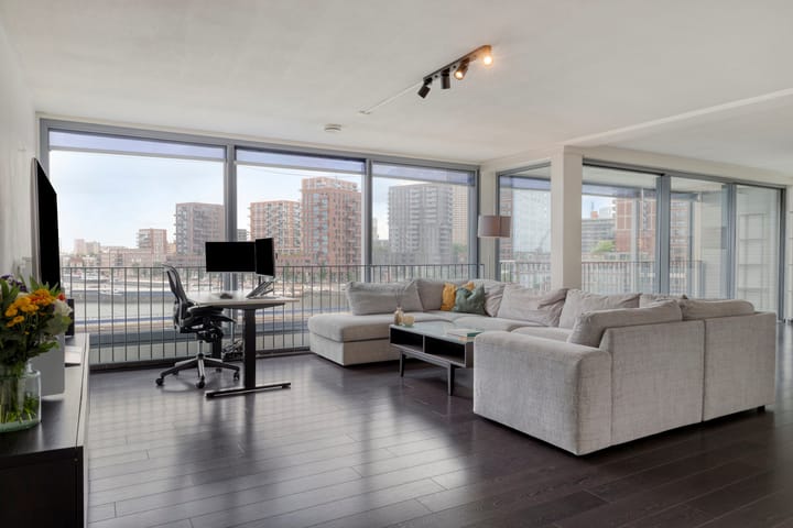 Foto 6 van Maashaven O.z. 208