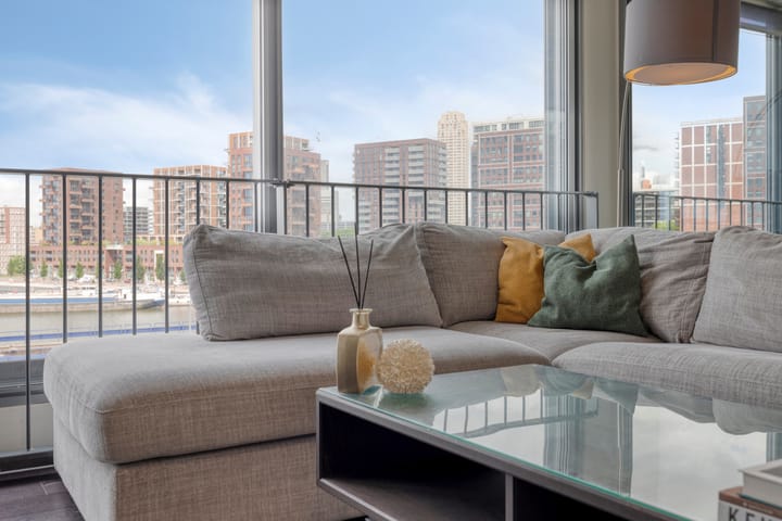 Foto 10 van Maashaven O.z. 208