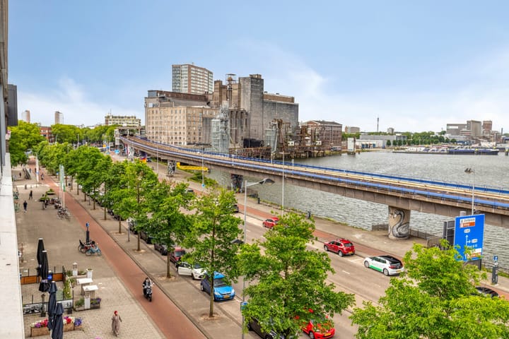 Foto 21 van Maashaven O.z. 208