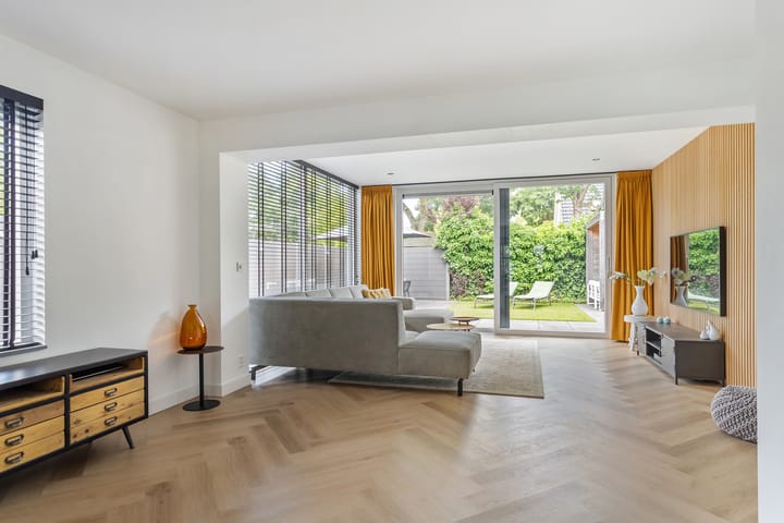 Foto 10 van Jean Gabinplantsoen 18