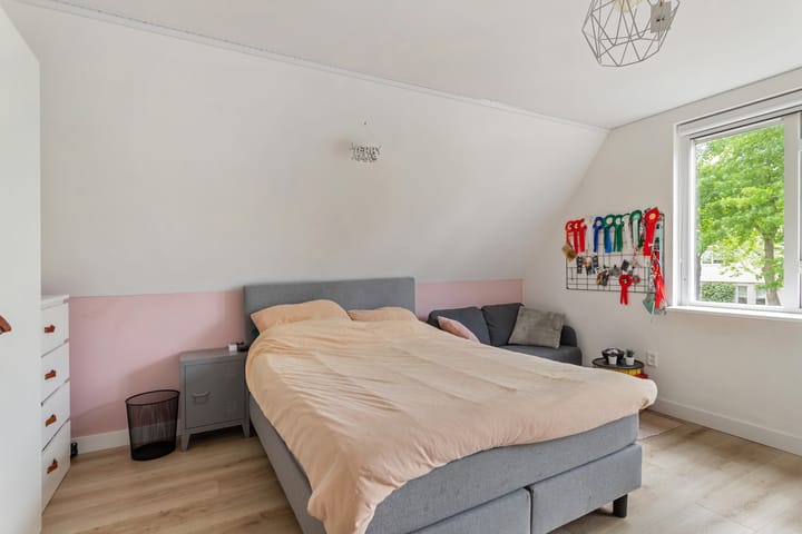 Foto 34 van Jean Gabinplantsoen 18