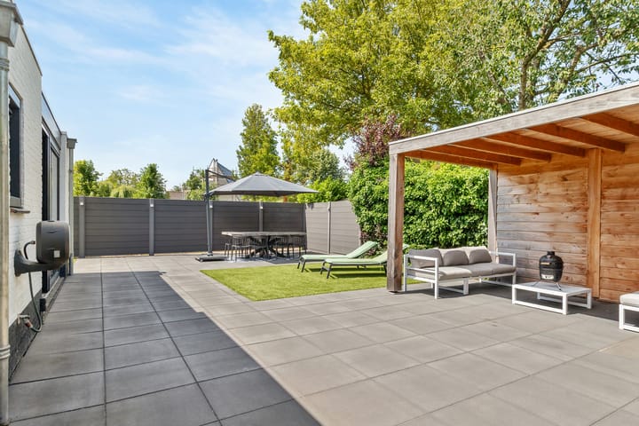 Foto 47 van Jean Gabinplantsoen 18