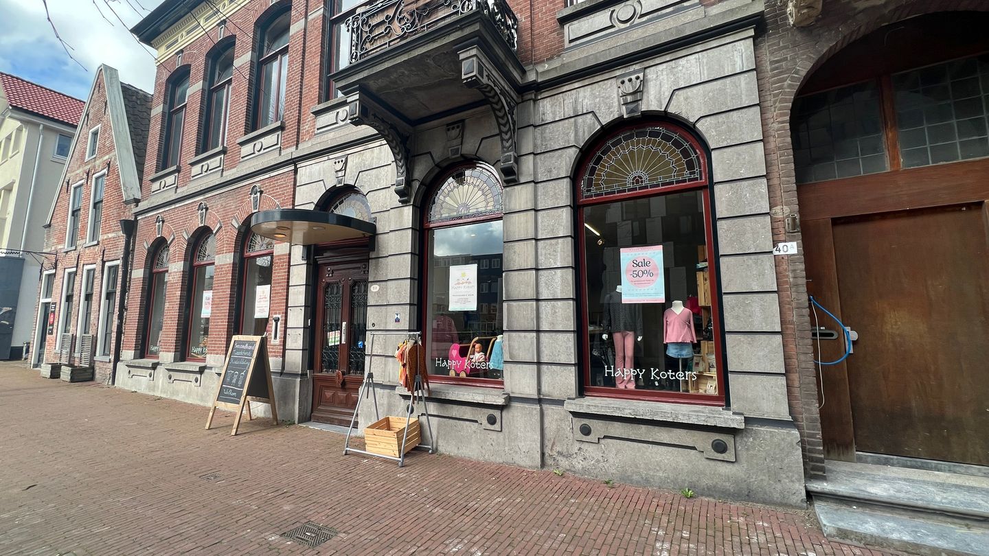 View photo 3 of Damsterdiep 38