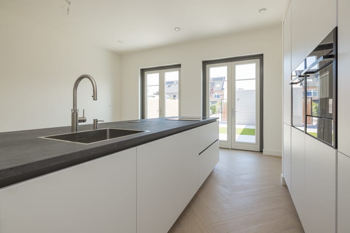 Foto 10 van Nieuwe Voorstraat 77