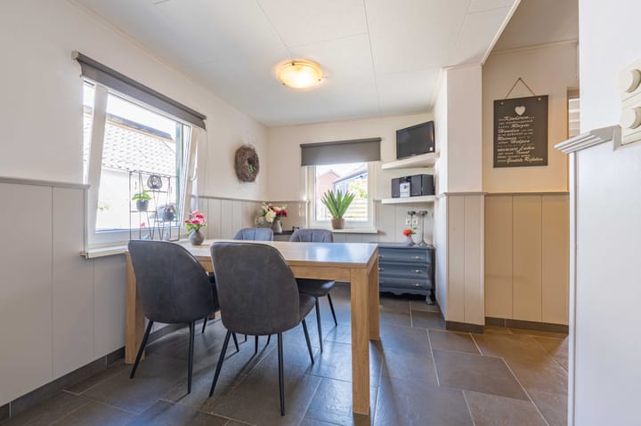 Foto 9 van Buitenweg 43