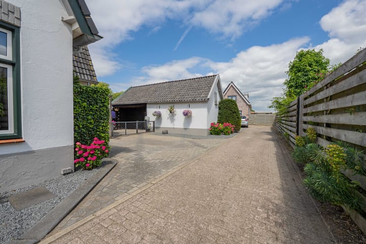 Foto 51 van Buitenweg 43