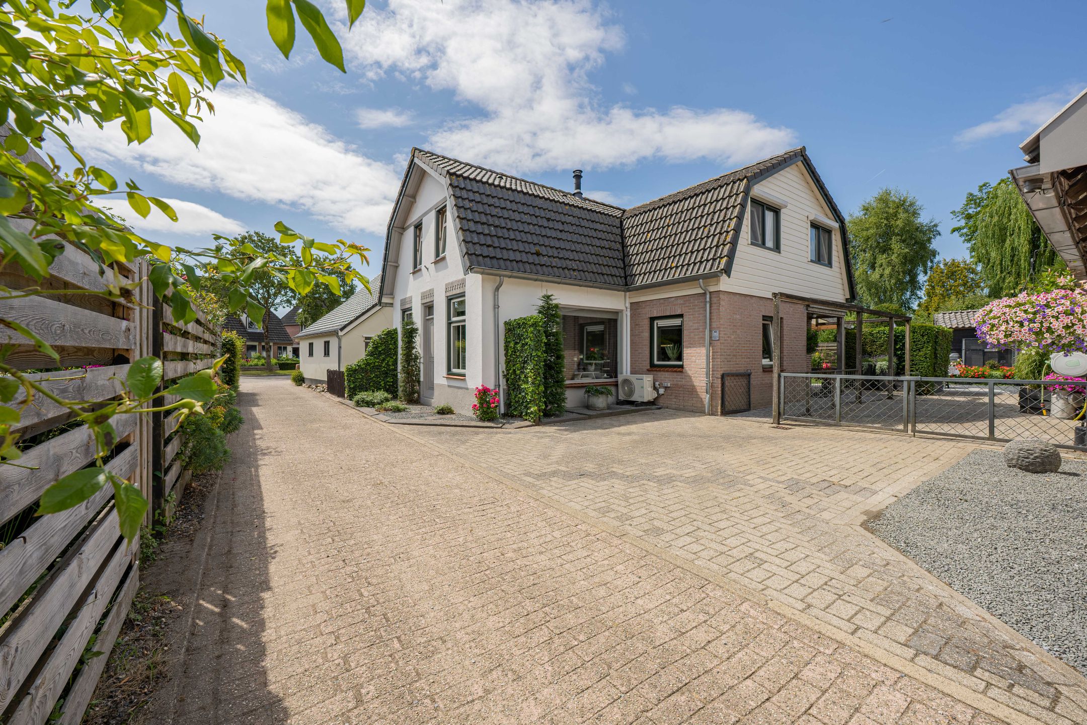 Photo 57 of Buitenweg 43