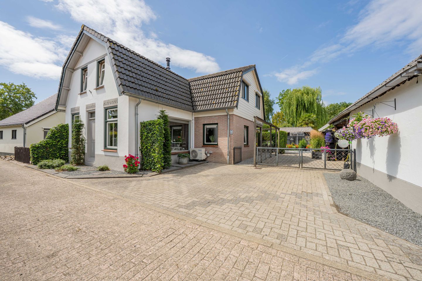 Photo 59 of Buitenweg 43