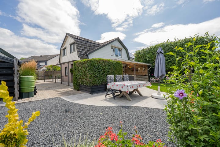 Foto 70 van Buitenweg 43