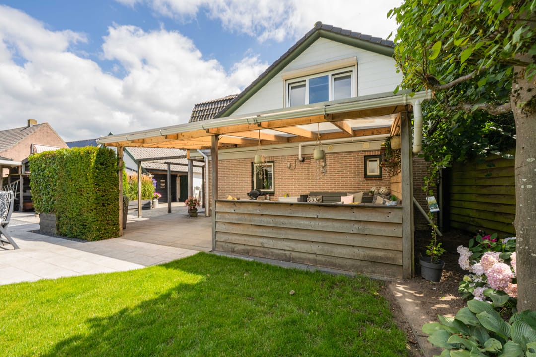 Photo 77 of Buitenweg 43