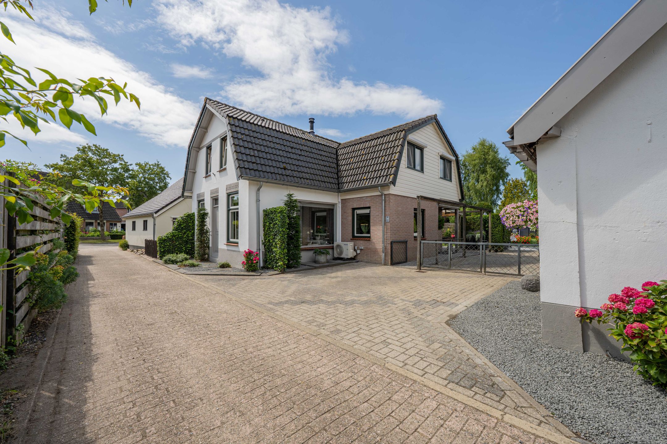 Photo 87 of Buitenweg 43