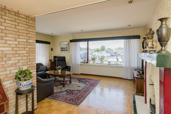 Foto 9 van Lisserdijk 381