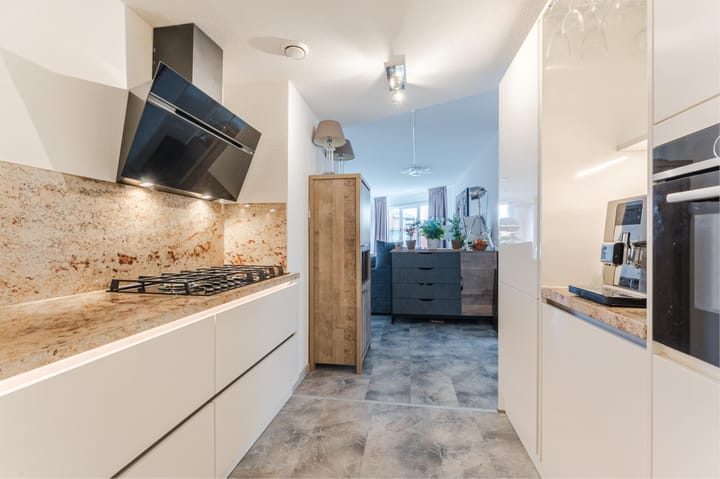 Foto 17 van Lemelerberg 111