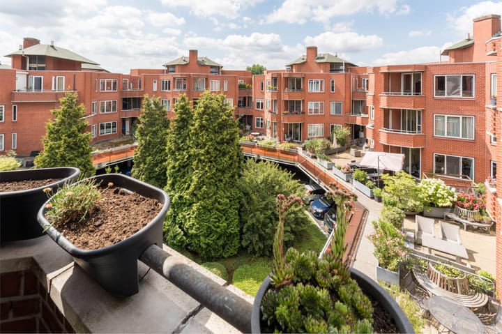 Foto 30 van Lemelerberg 111