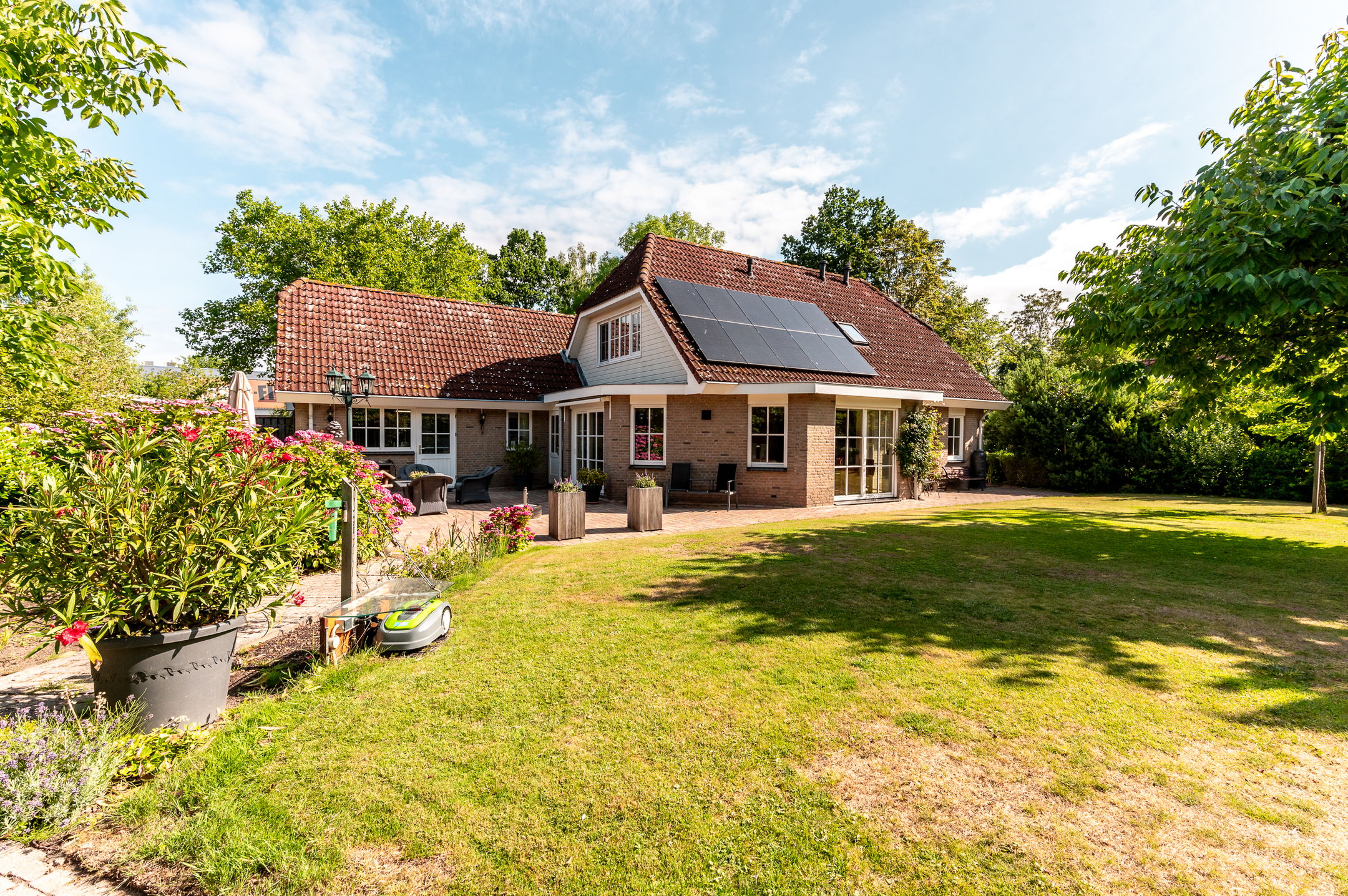 Foto 3 van Langevelderslag 12