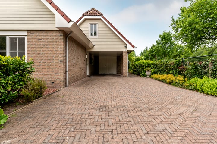 Foto 57 van Langevelderslag 12