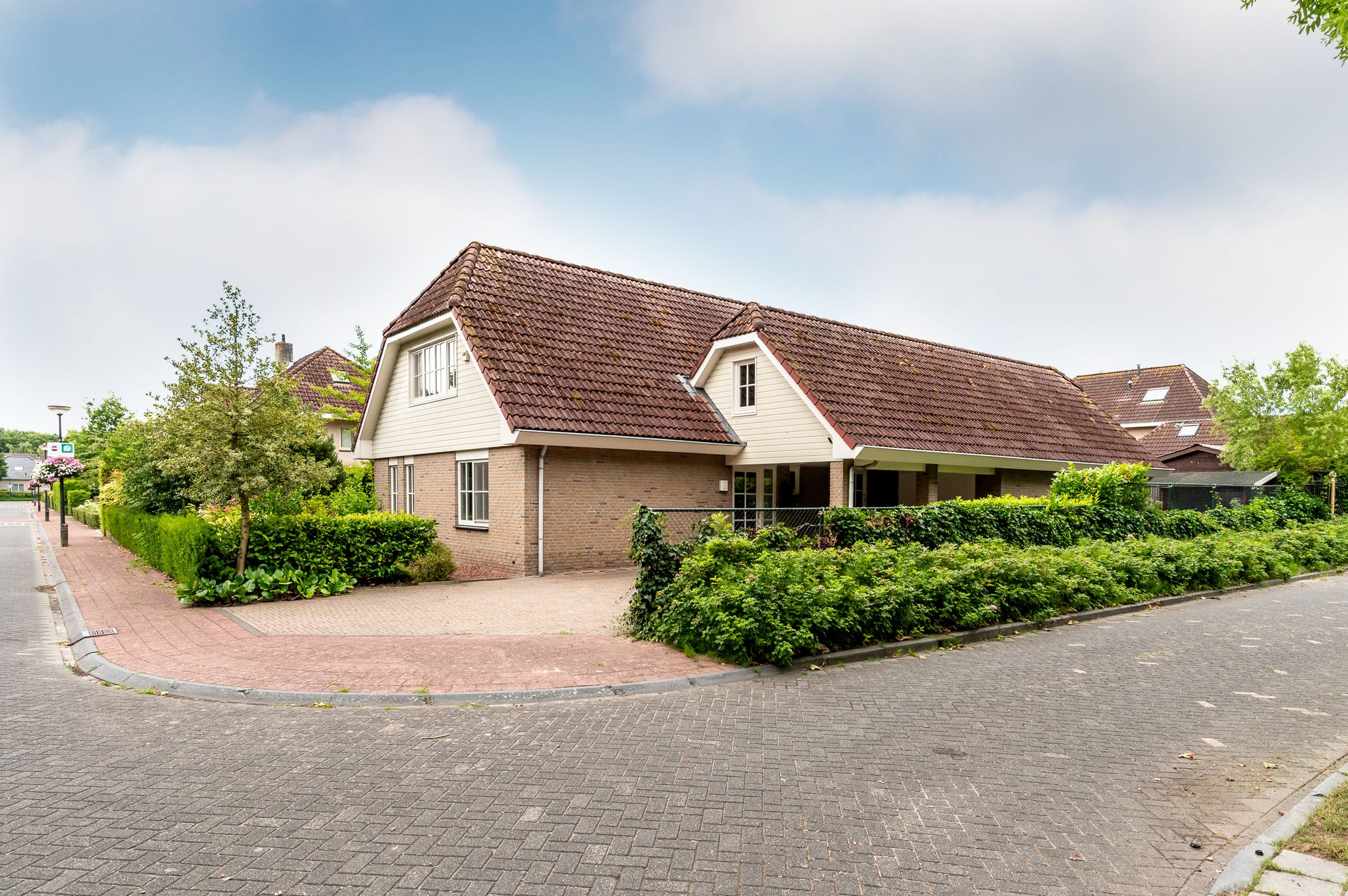 Foto 60 van Langevelderslag 12