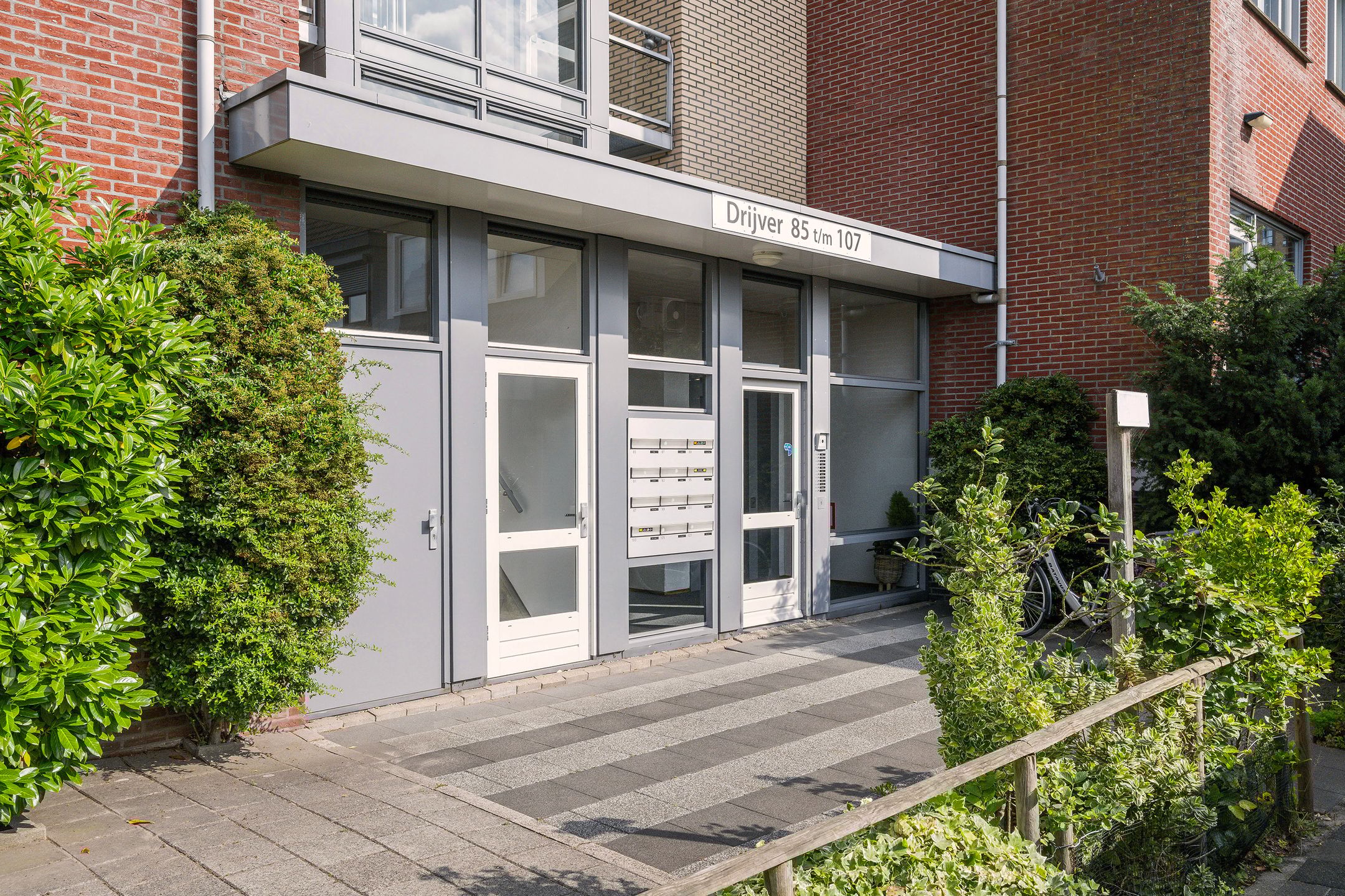 Foto 6 van Drijver 89