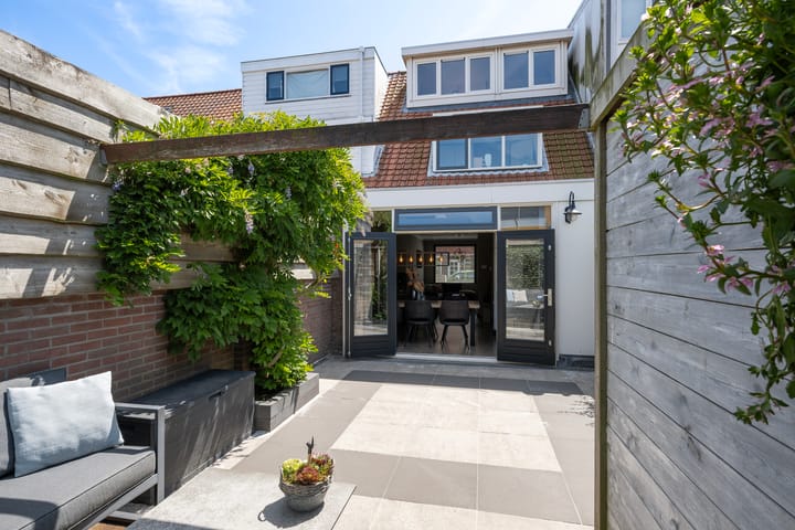 Photo 5 of Duiventorenstraat 21