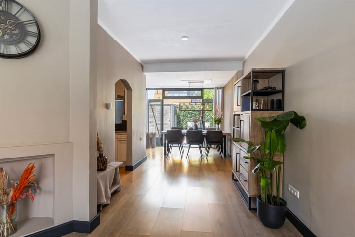 Foto 17 van Duiventorenstraat 21