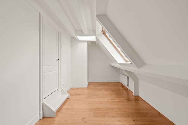 Photo 12 of Willem van Noortstraat 182-B