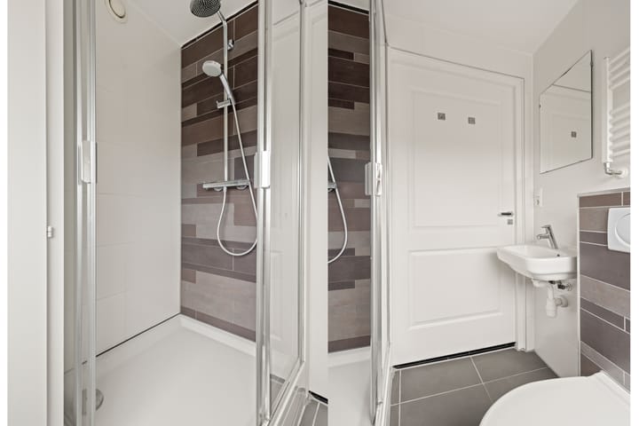 Photo 15 of Willem van Noortstraat 182-B