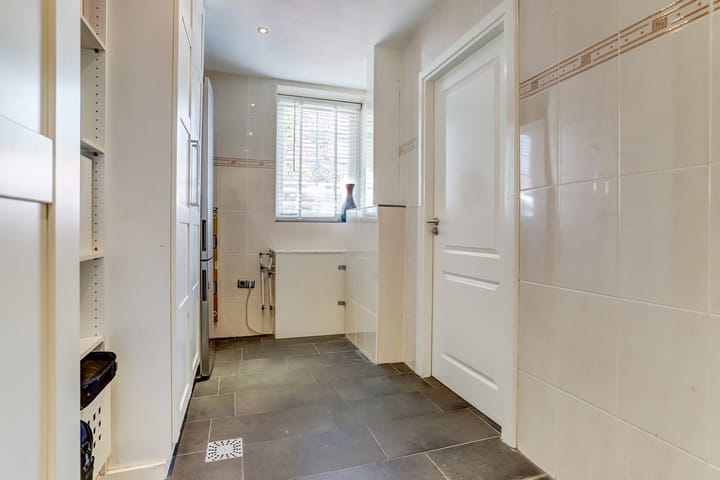 Photo 25 of Oude Provincialeweg 71-A