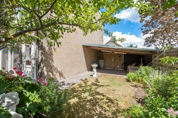 Foto 44 van Plataanstraat 1