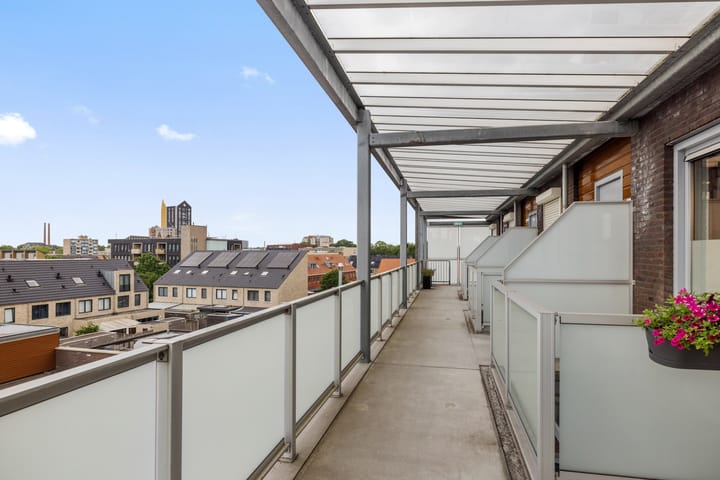 Foto 13 van Woenselse Markt 44-B