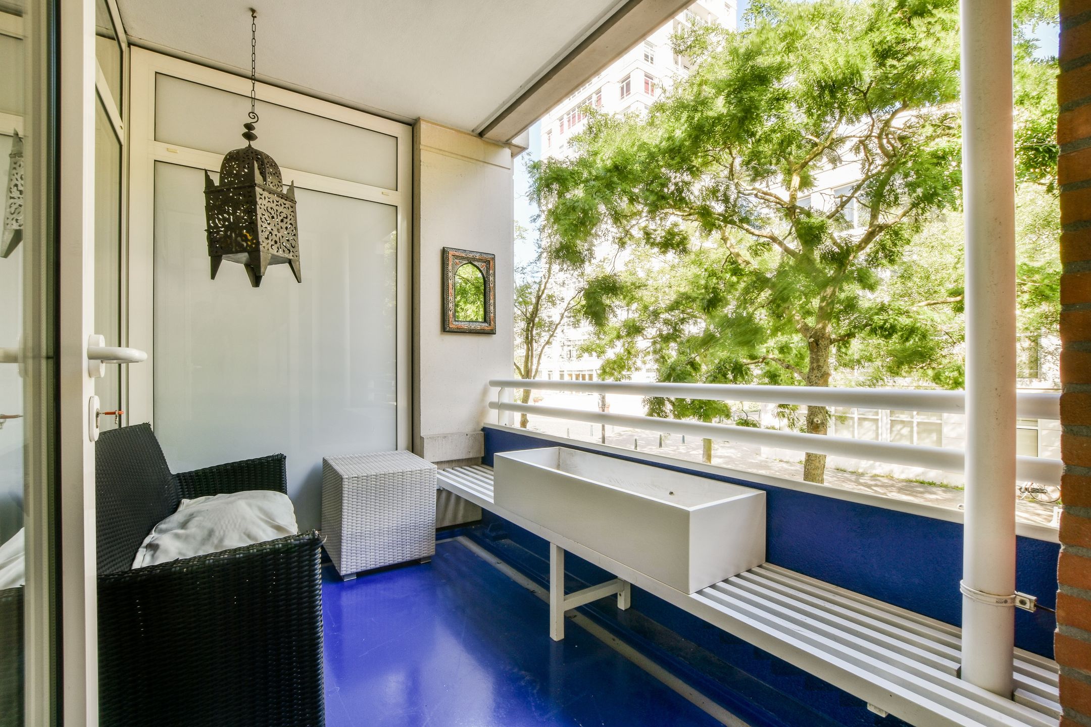 Foto 9 van Burgemeester De Monchyplein 10-0