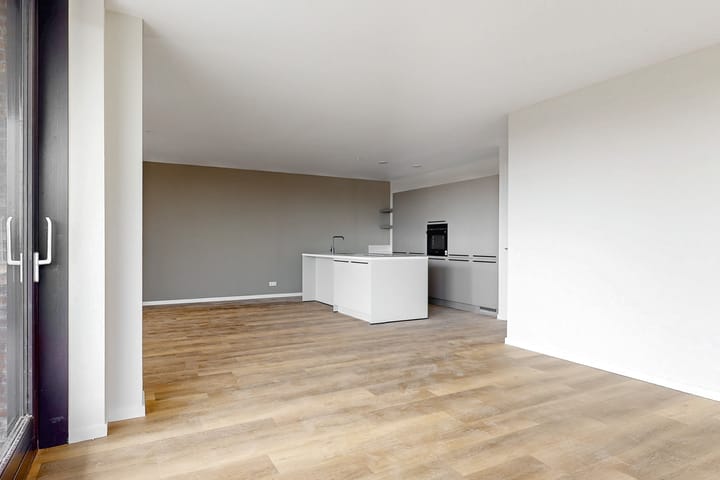 Photo 12 of Corry van Kleefstraat 31