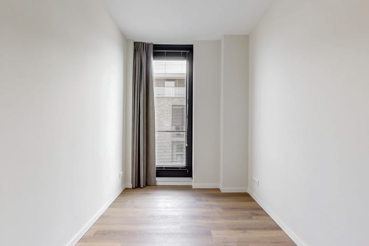 Photo 24 of Corry van Kleefstraat 31