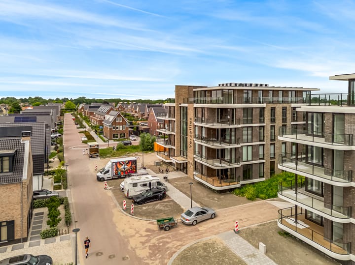 Photo 36 of Corry van Kleefstraat 31