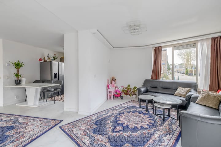 Foto 8 van Mahoniestraat 15