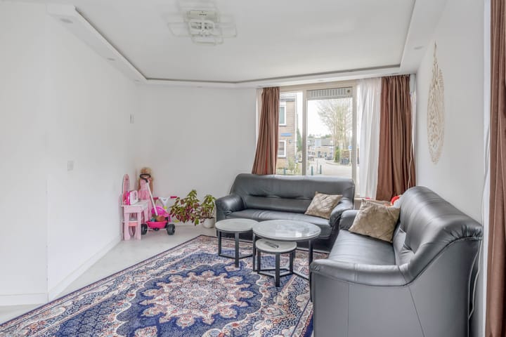 Foto 9 van Mahoniestraat 15