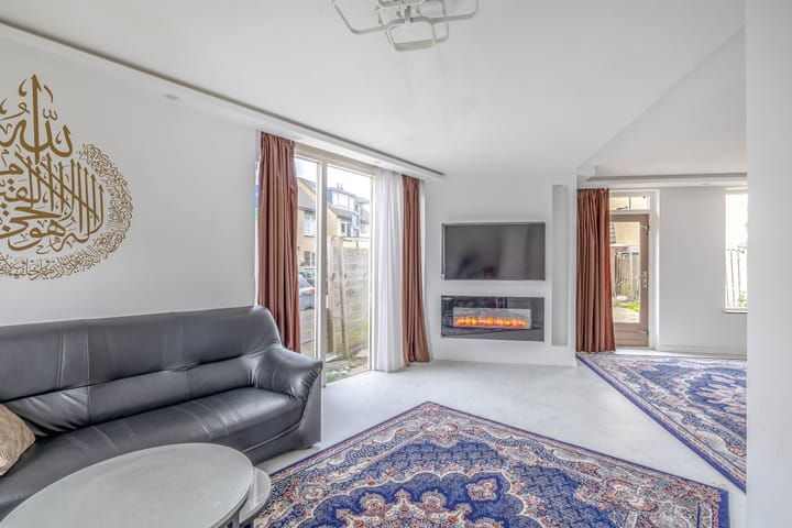 Foto 10 van Mahoniestraat 15