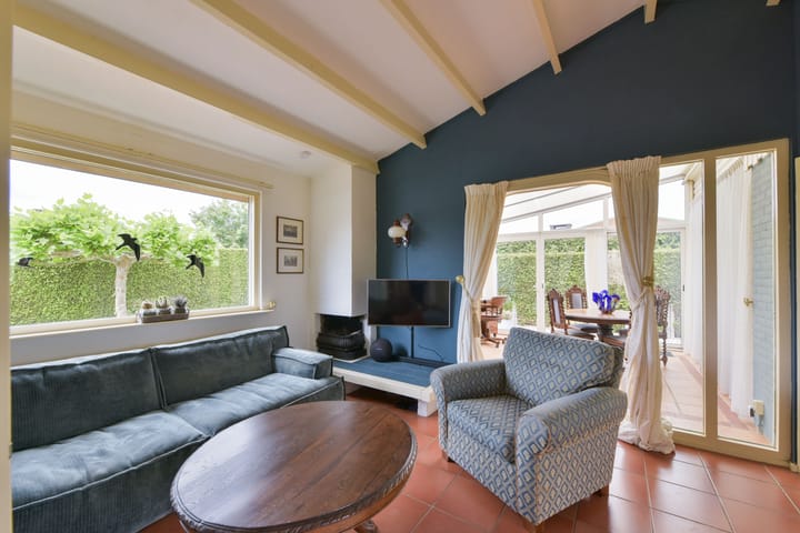 Photo 9 of Hoofdweg 98-R136