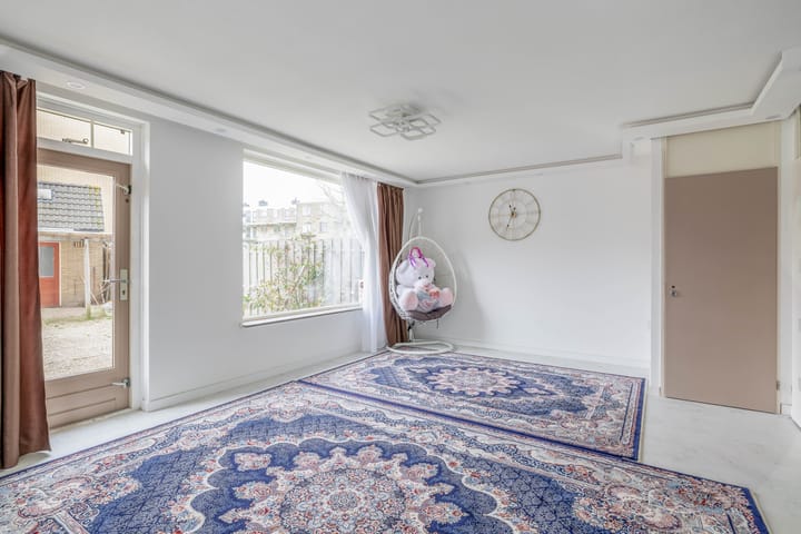 Foto 15 van Mahoniestraat 15