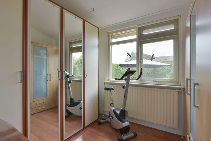 Photo 16 of Hoofdweg 98-R136