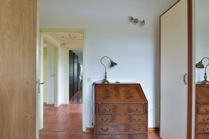 Photo 17 of Hoofdweg 98-R136