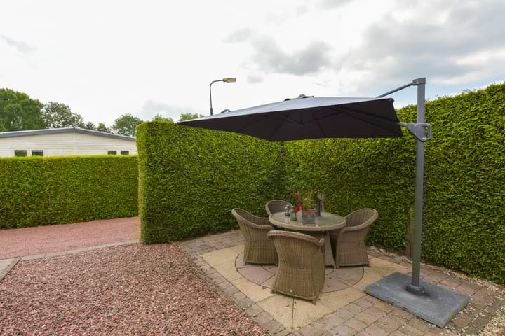 Photo 24 of Hoofdweg 98-R136