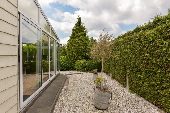 Photo 27 of Hoofdweg 98-R136